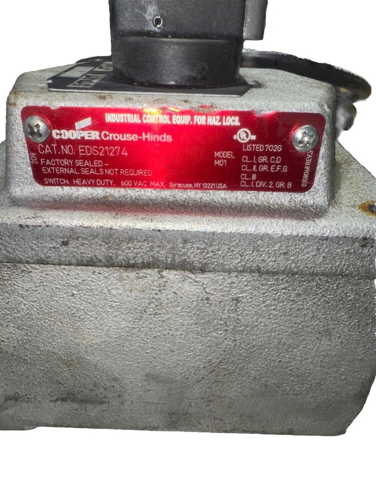 COOPER CROUSE HINDS EDS21274 3/4” EDS 271 Start Stop