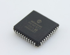 New Qty 1 Microchip PIC16F877-20/L RISC Microcontroller PQCC44 8-Bit FLASH