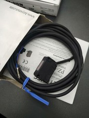 One KEYENCE/ PZ-G101N sensor new Welcome counteroffer