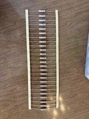 Lot of 25 OHMITE 560 Ohm 1 Watt Resistor ± 5% US Made