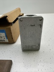 (Lot of 5) FS2 Crouse-Hinds Single Gang Box Conduit Outlet 3/4″