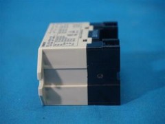 Omron G7L-2A-BUBJ-CB G7L2ABUBJCB Relay 100-120VAC