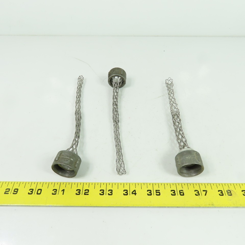 Kellems 074-01-008 Strain Relief Cord Grip 3/4″ NPT Lot Of 3