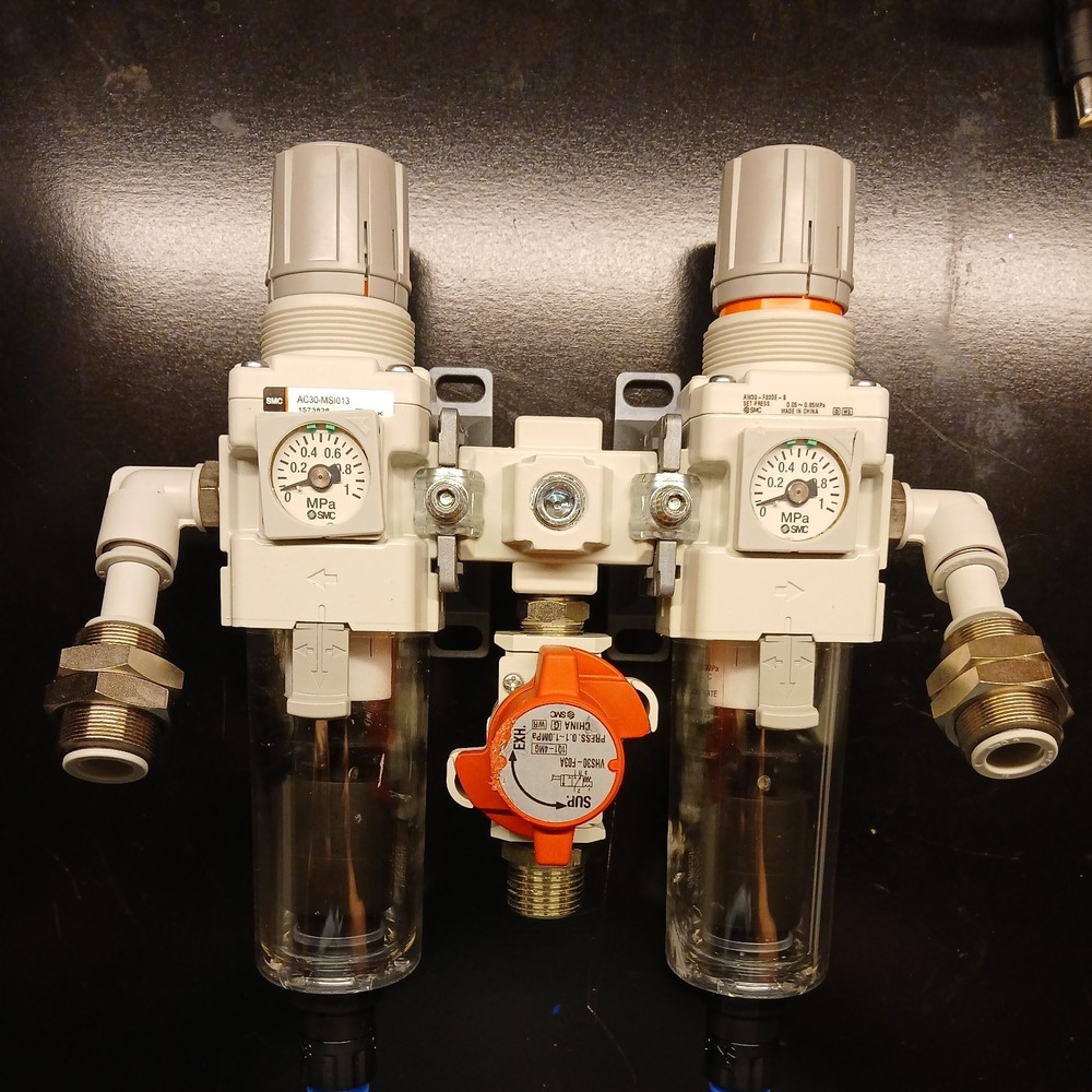 NEW FIT FOR SMC filter pressure reducing valve AW30-F03D-B Free Shipping