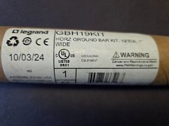 Legrand 1″wide x19″long Horizontal Ground Bar Kit – Bus Bar – GBH19KIT (NEW)