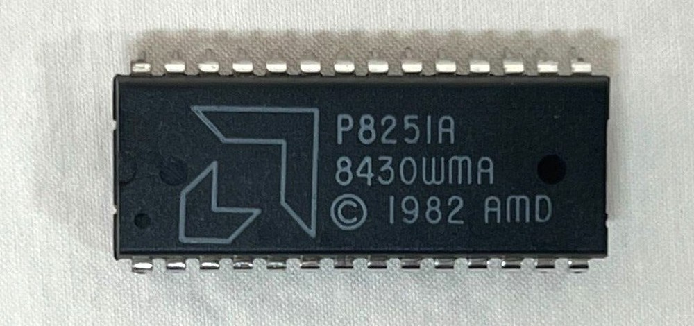 NEW AMD P8251A Comms Interface; UART IC 1, UART Channel 28-CDIP; 2PCS