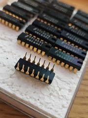 51X Fairchild FU6E7710393 Mil-Spec Ceramic DIP ICs Gold Leads 1969 Semiconductor