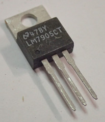 NATIONAL SEMICONDUCTOR 47BY LM7905CT 5V NEGATIVE VOLTAGE REGULATOR BULK -LOT#5
