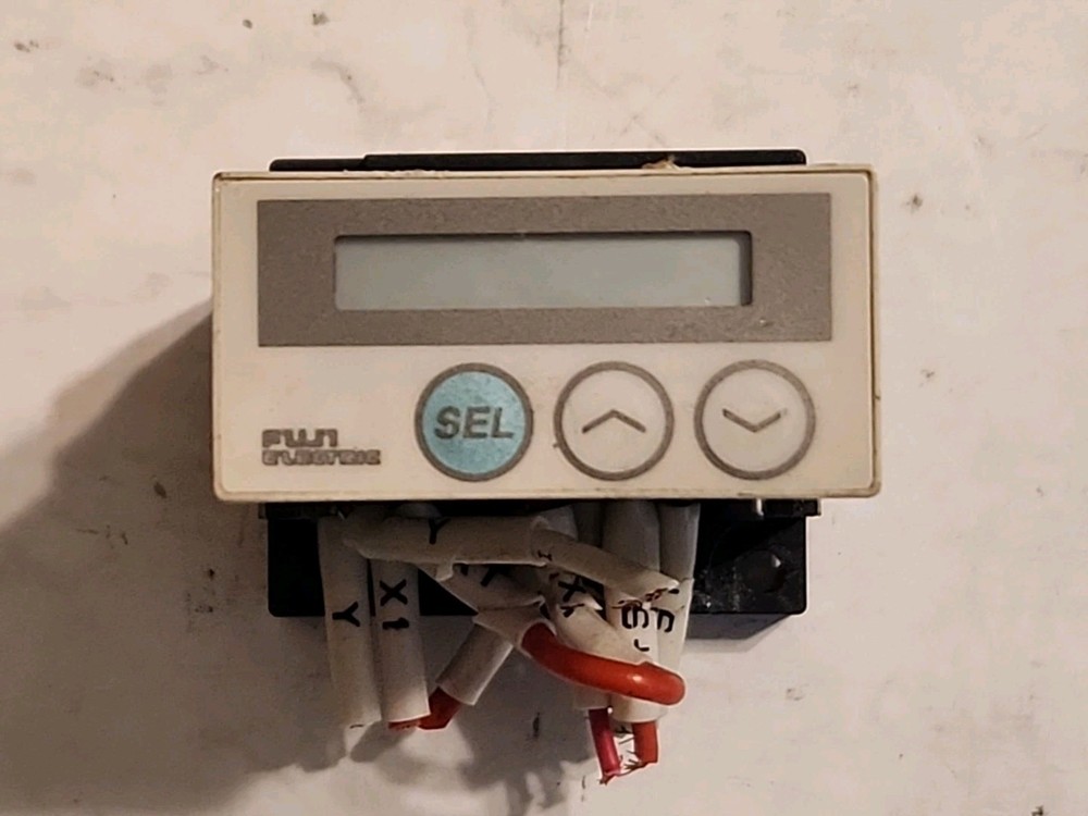 Fuji Electric FE PAS3K1Y1 Digital Thermostat w/warranty Free Shipping