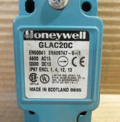 NEW HONEYWELL GLAC20C LIMIT SWITCH ENCLOSURE TYPE 1 , 4, 12, 13 AK