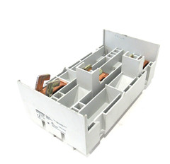 NEW SIEMENS 8US1213-4AQ01 BUSBAR ADAPTER 8US12134AQ01
