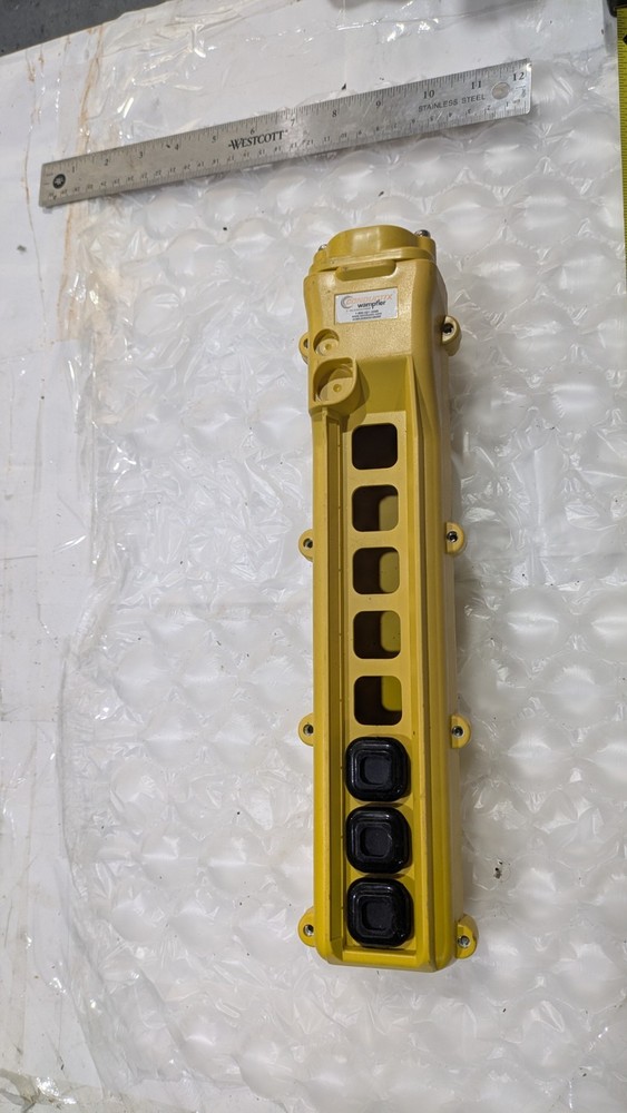 CONDUCTIX WAMPFLER DELACHAUX 8 BUTTON PENDANT