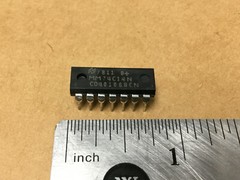 (2 PC) NATIONAL MM74C14N Logic Circuit, HEX Inverter CMOS, 14 Pin CD40106BCN