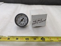 Ashcroft 733-13 Pressure Gauge 2-1/2″ 0-300 PSI 0-2000 kPa Industrial Component