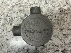 GUAL16, 1/2″ CONDULT OUTLET BOX W/ COVER FOR HAZARDOUS LOCATION