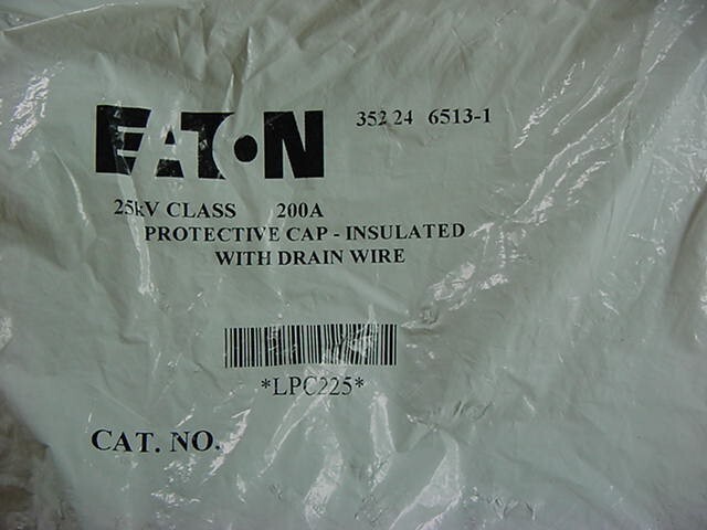 Eaton Loadbreak LPC225 25kV Class 200A Protective Cap Insulated With Drain Wire