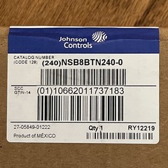 JOHNSON CONTROLS NSB8BTN240-0 / NSB8BTN2400 (NEW IN BOX)