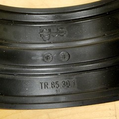 IGUS TR.85.30.1 Wireway Coupling Ring. 3-1/2″ I.D 4-1/2″ O.D. 2-3/8″ Wide – USED