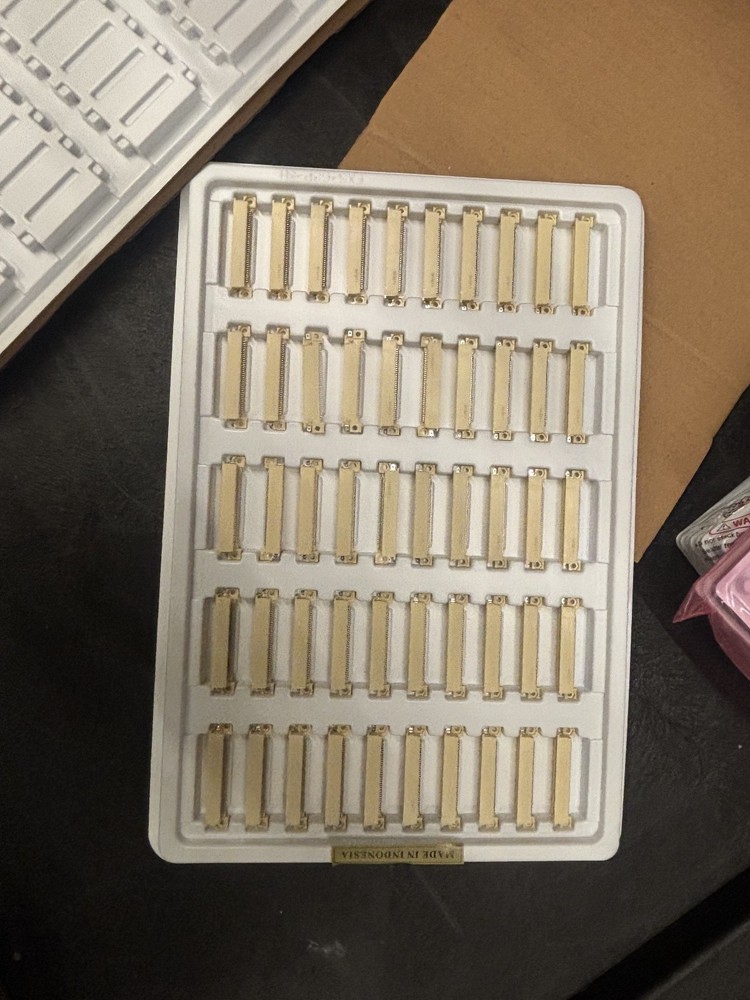 NEW 100pc PCB Header 280135LF 2×34 68-Pin 1.0mm Pitch Right Angle Low Profile