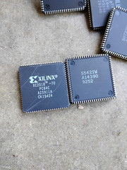 XC2018-70PC84C XILINX IC FIELD PROGRAMMABLE GATE ARRAY 100 CELL 84 PIN PLCC