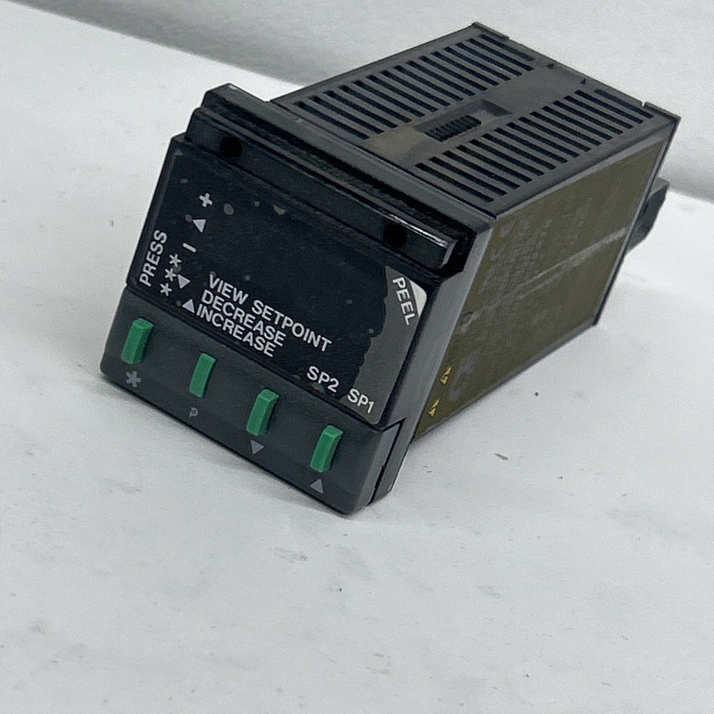 Omega CN9000A CN9121A Temperature Controller 115V