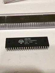 Zilog Z84C2006PEC Z80 PIO (Parallel Input/Output) integrated circuit New Lot 1