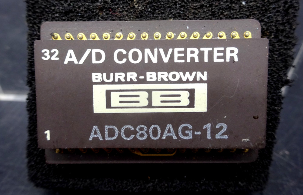 Vintage BURR-BROWN A/D CONVERTER ADC80AG-12 Ceramic Gold Pins NEW date 7736