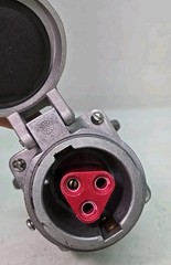 Crouse-Hinds AR332, 30 A, 3-Pole, 2-Wire, Pin & Sleeve Receptacle w/ ARE33 Box