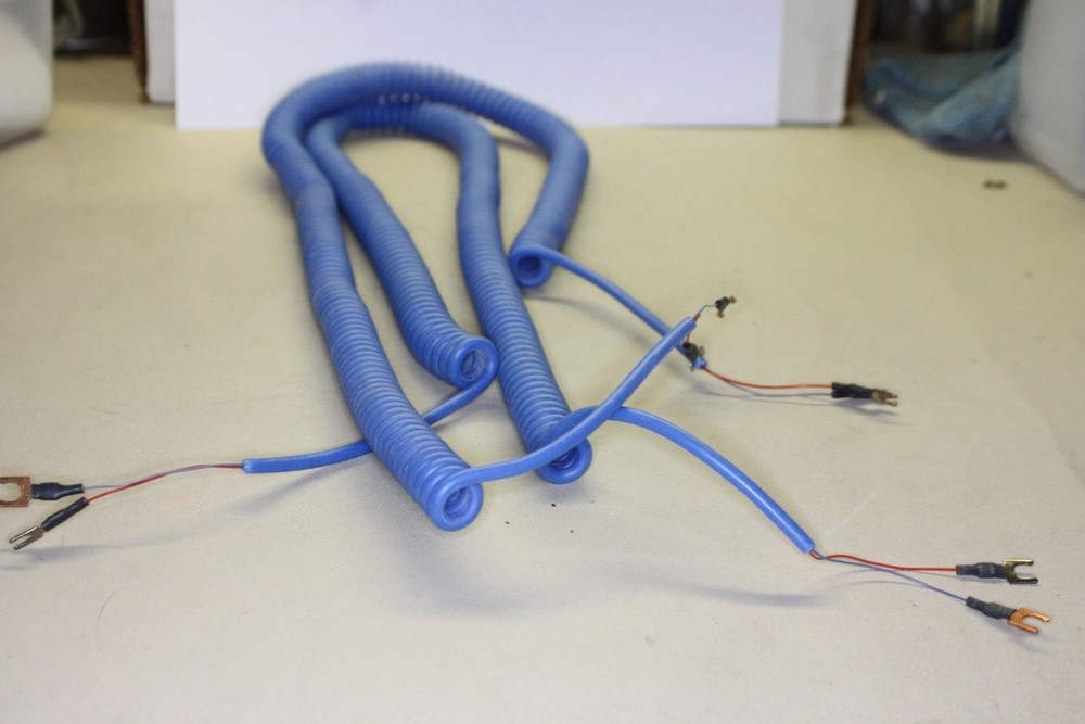 OMEGA COILED 2′ SENSOR EXTENSION CORD 2 pcs