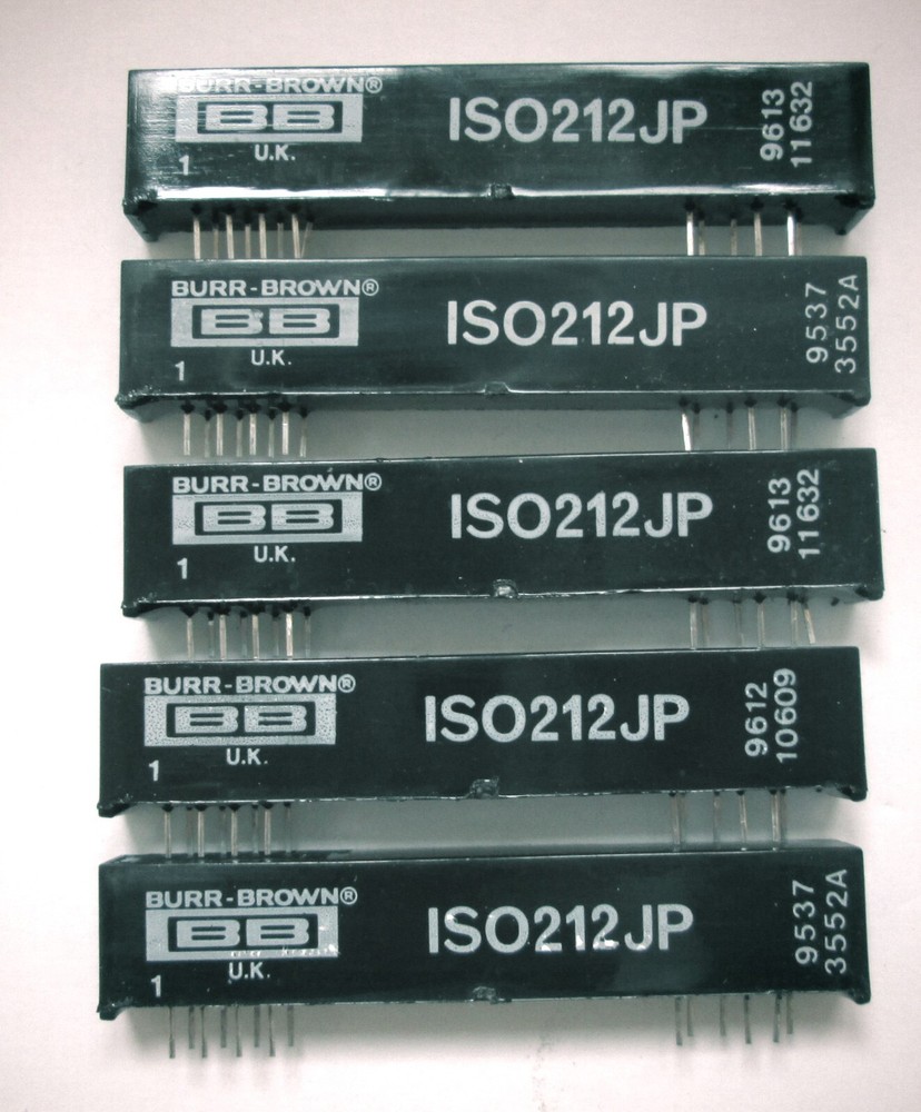Burr-Brown ISO212JP Low Cost Two Port 1500Vrms Isolation Amplifier. 38 pin SIP