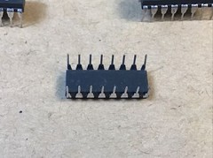 12 Pieces -74LS109AN MOT Dual J-K Positive-Edge-Triggered Flip-Flop 16-Pin Dip