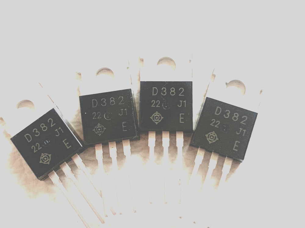 4Pieces 2SD382 Original New Hitachi Silicon Transistor