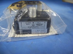 Blonder Tongue MS-2U/V Low Loss 2 Way VHF/UHF/SUB Splitter 12-890 MHz 75 ohm
