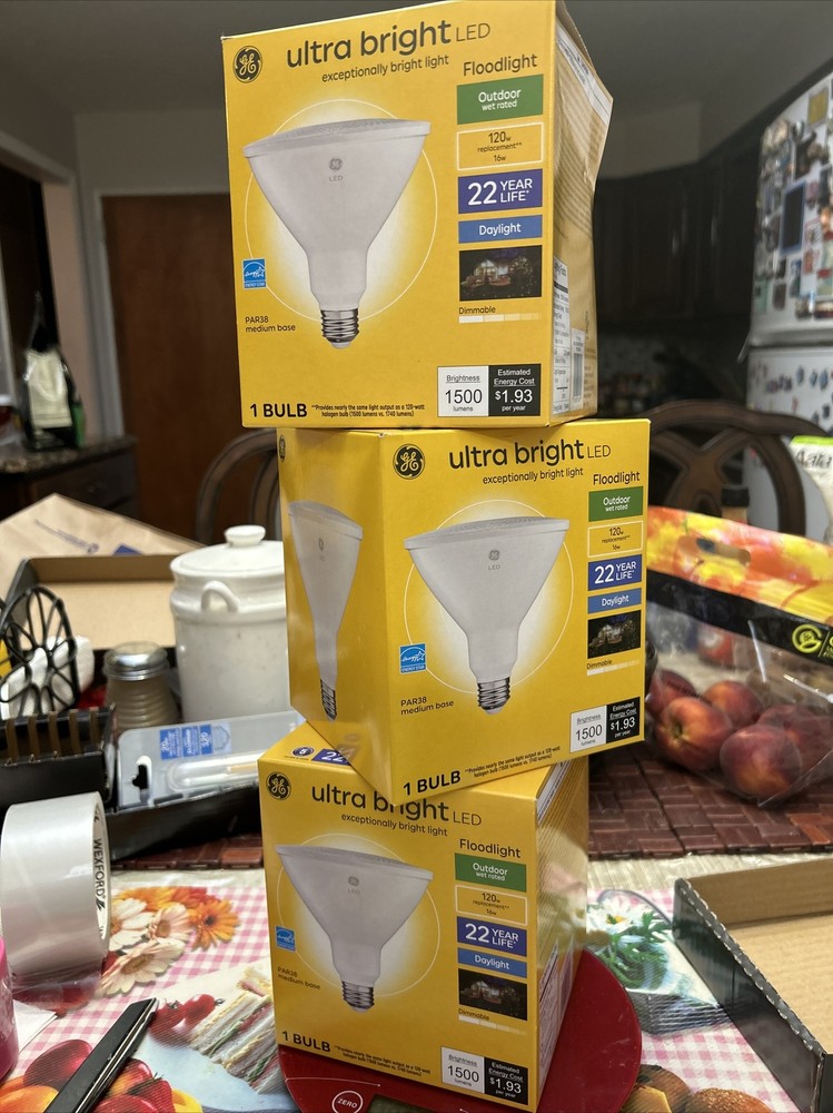 Lot of Three ( 3 ) GE LED 16W PAR38 Bulbs -93128856