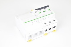 SCHNEIDER ELECTRIC iC60N C 40A + Vigi iC60,