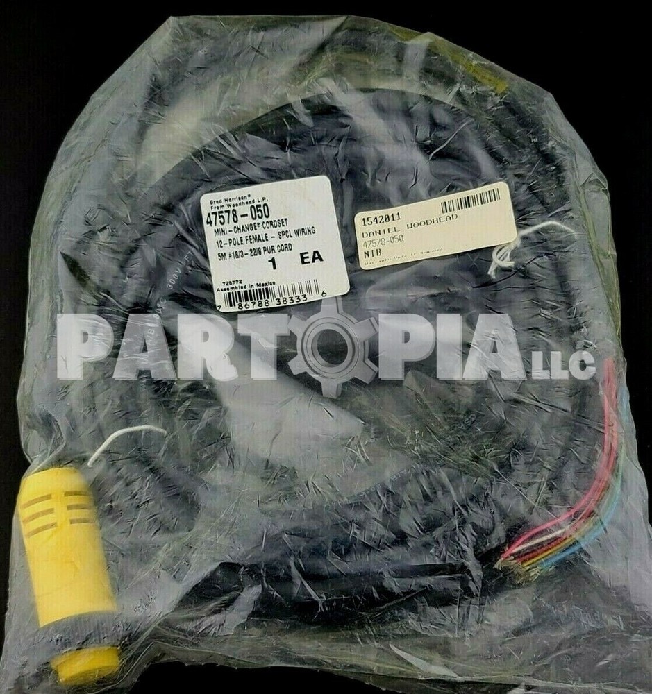 NEW Molex Woodhead 47578-050 12 Pole Female Mini-Change Cordset, 47578050