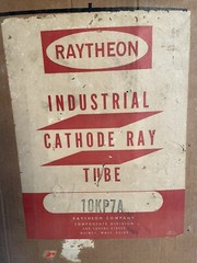 CRT MONOCHROME ELECTRON TUBE * JAN-10KP7A Raitheon 10KP7A N.O.S