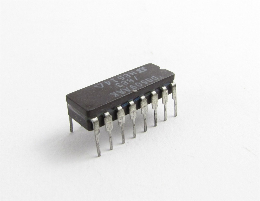 Maxim Integrated Circuit DG509AAK/883B, 400 Ohm, +/-4.5V ~ 18V, -55°C Deg 125°C