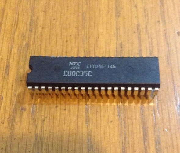D80C35C NEC D80C35 40-PIN DIP CPU Vintage P80C35 80C35