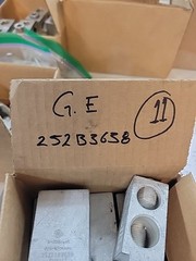 1) GE 252B3638 CU9AL 8-500KCMIL TERMINAL LUG