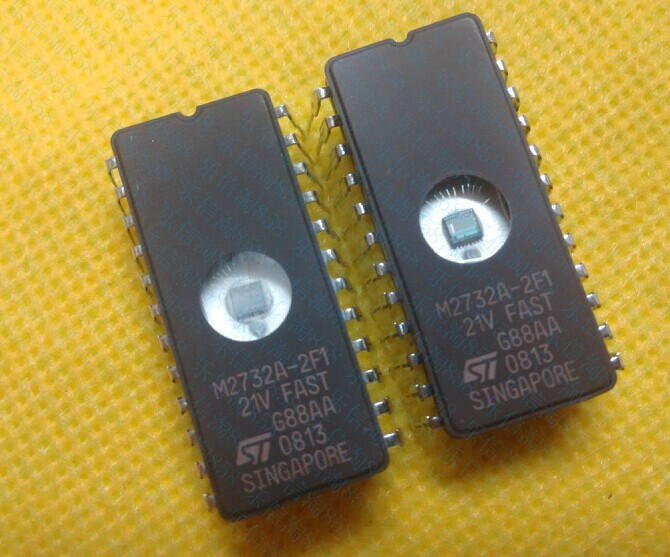 10pcs M2732A-2F1 M2732A EPROMs ST New Good Quality