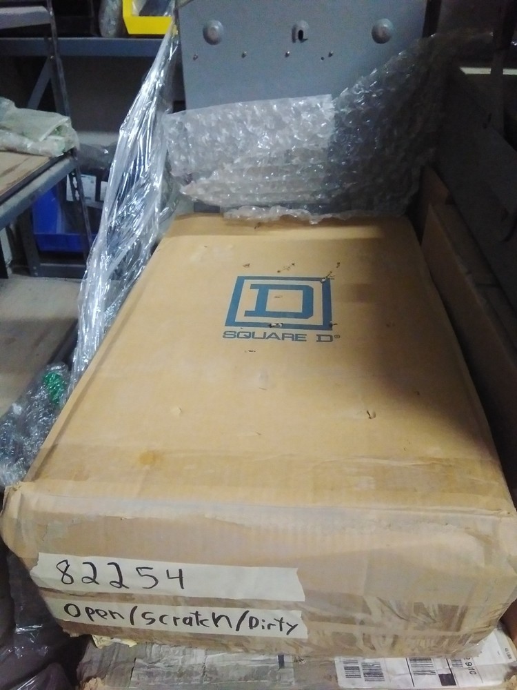 Square D – 82254 – SWITCH NOT FUSIBLE DT 240V 200A 2P NEMA1 – NEVER USED –