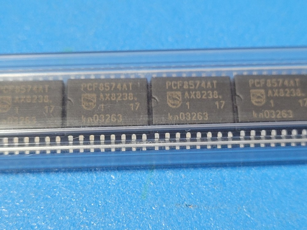 (5 PCS) PCF8574AT PHILIPS I/O Expander, 8 Bit, 100Khz, Soic-16