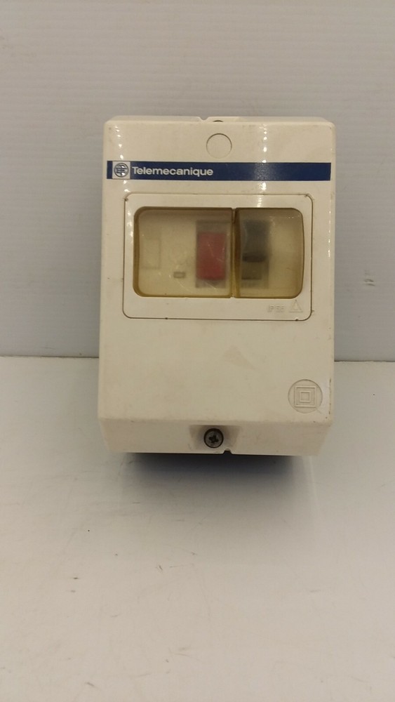 TELEMECANIQUE GV2ME08 CIRCUIT BREAKER THERMAL MAGNETIC MOTOR CIRCUIT BREAKER