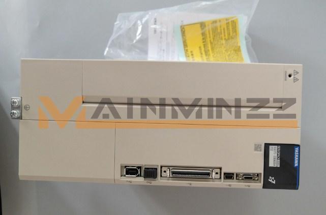 1PC YASKAWA SERVER DRIVE SGD7S-330A00B202 NEW