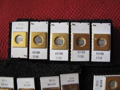 vintage INTEL 2708 White Ceramic Gold Cap Lot of 19 EPROM Chips