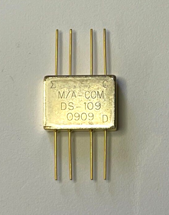 DS-109-PIN, MACOM, Divider 1-IN 2-OUT 10MHz to 500MHz 8-Pin FP-2