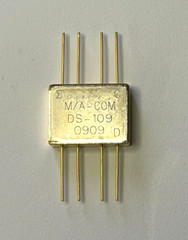 DS-109-PIN, MACOM, Divider 1-IN 2-OUT 10MHz to 500MHz 8-Pin FP-2