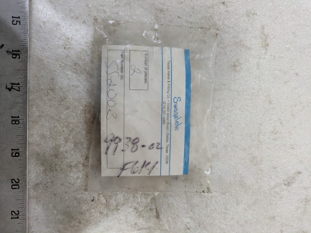 Swagelok 552003 9938-02 F614 Tube Fitting Assembly OEM New Open 2/order