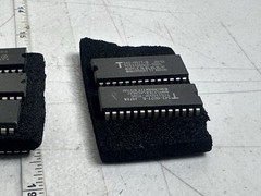 Collector Grade CPU Apple 1982 Custom ROM Vintage Computer Chip Set Untested